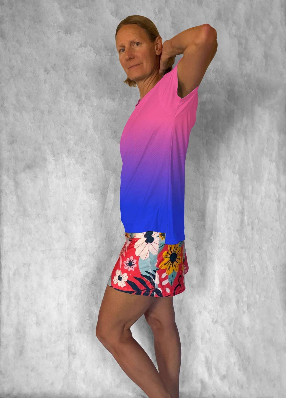 Good Day Tee - Pinky Blue - Forhåndsbestilling: Sendes desember 2026