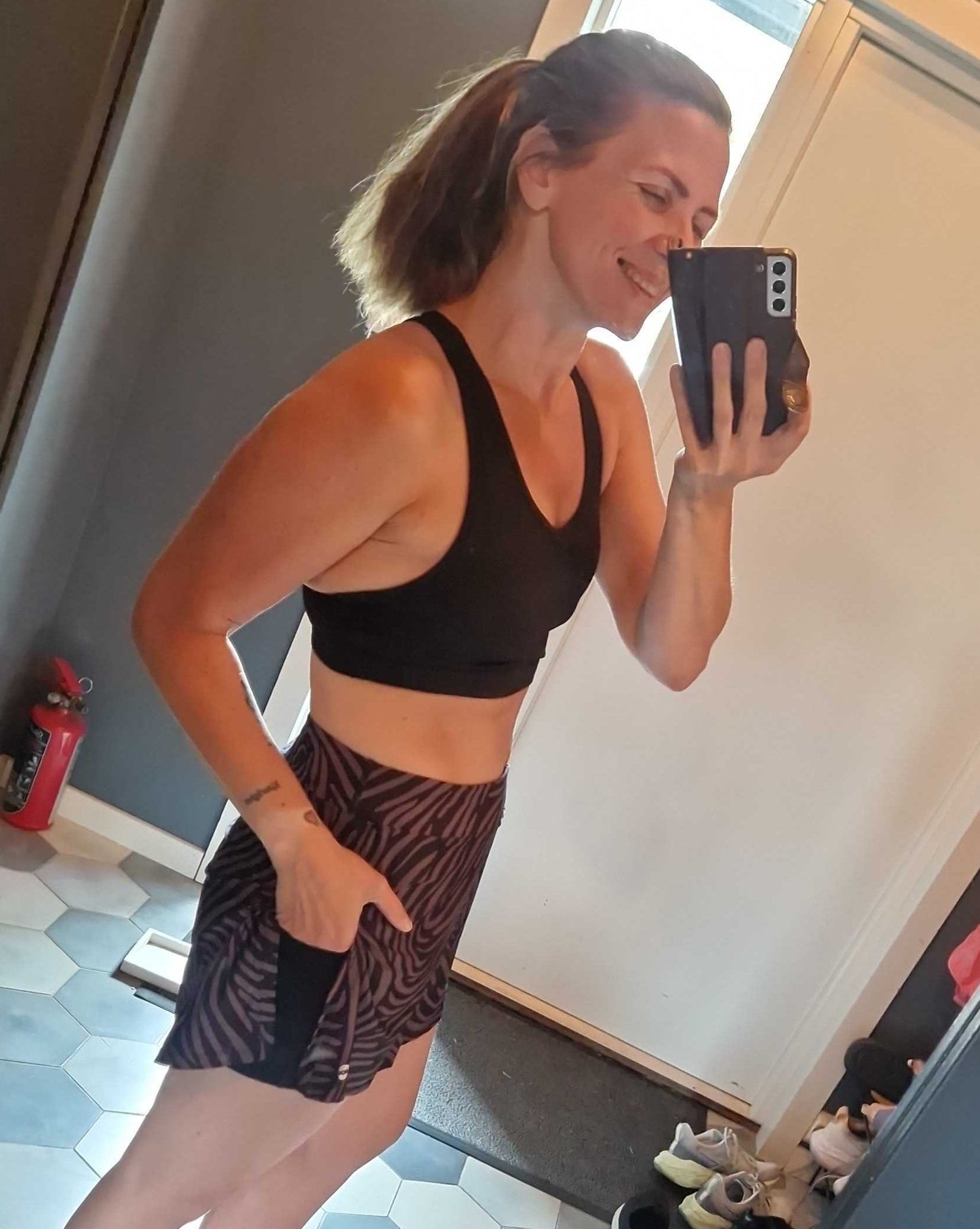 Gym Girl Skirt - Whirly Girl Shades of Black