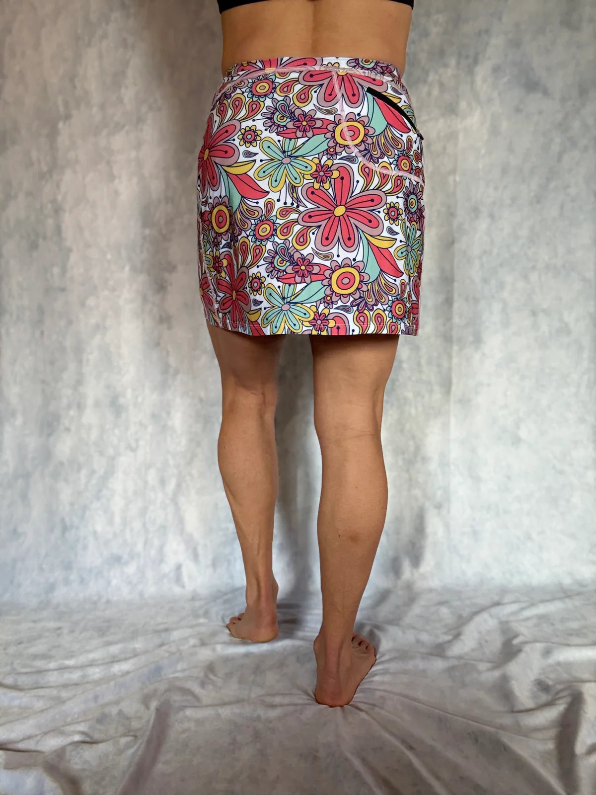 Happy Girl Skirt - Forhåndsbestilling: Sendes juni 2025