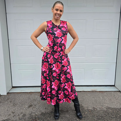 She Did tanktopp - Winery Floral - Forhåndsbestilling: Sendes august 2026
