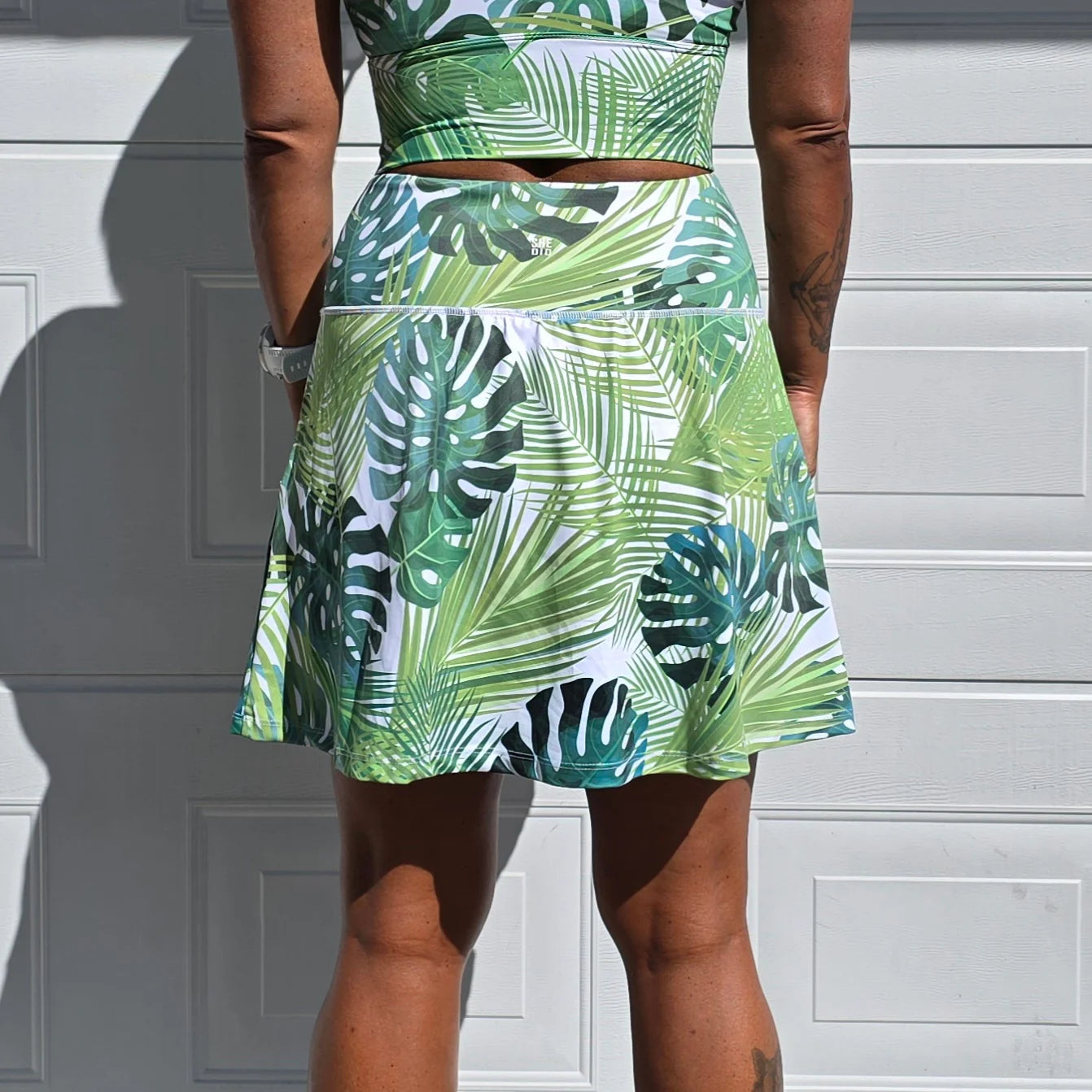 She Did running skirt Monstera