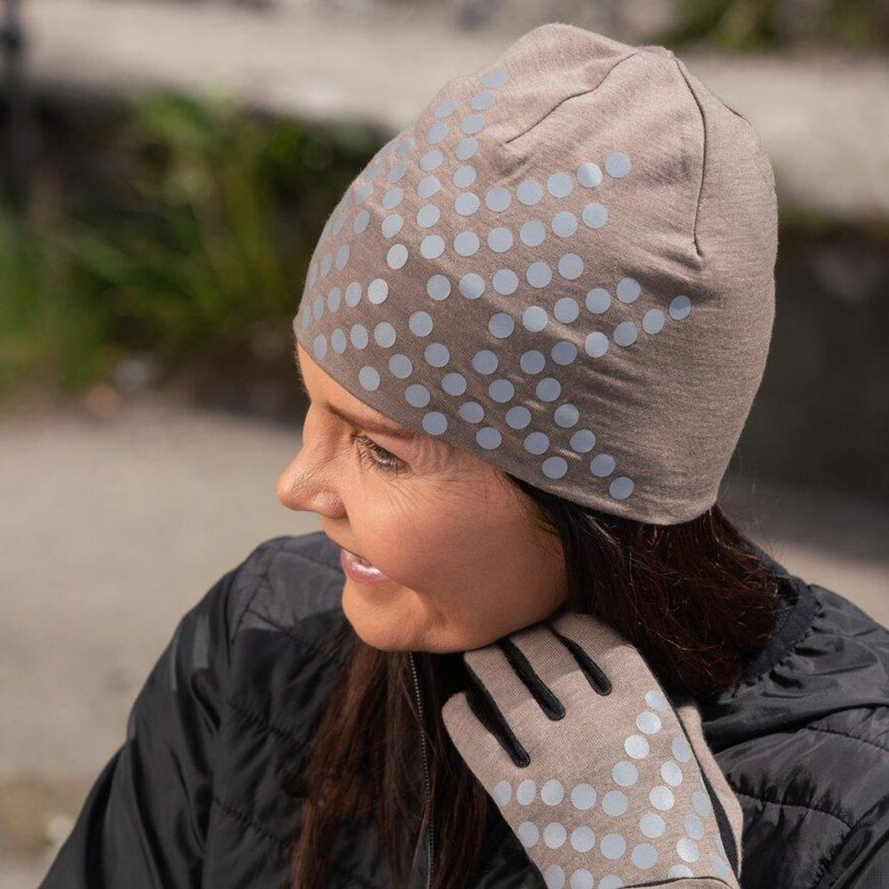 Morild Sølvfaks wool hat with reflector dust brown