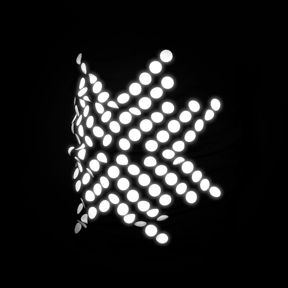 Morild Sølvfaks wool neck warmer with reflector black