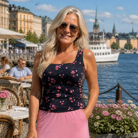 She Did Singlet - Ditsy - Forhåndsbestilling: Sendes mai/juni 2026