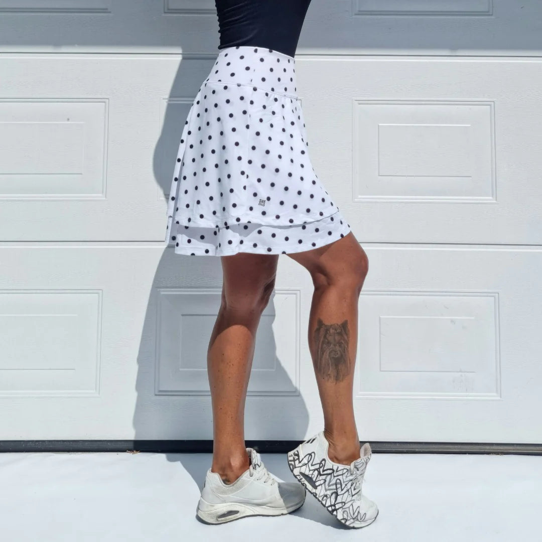 She Did running skirt Polka dot white