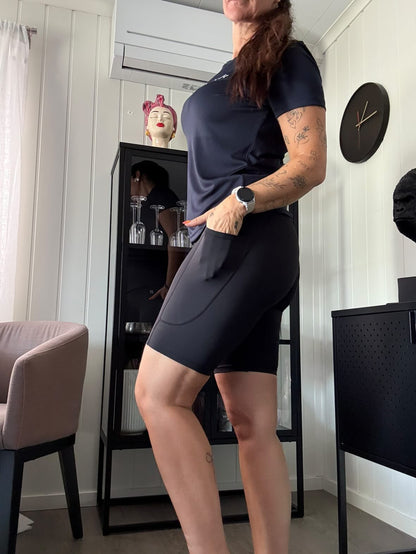She Did golf skirt red