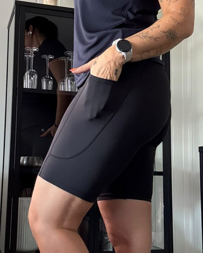 She Did golf skirt red