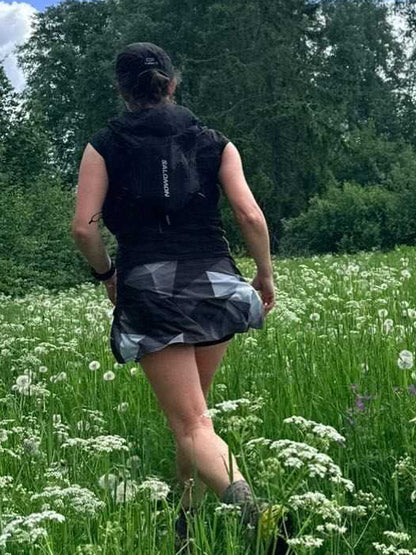 Gym Girl Skirt - Black Origami