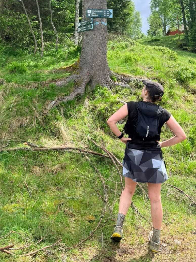 Gym Girl Skirt - Black Origami