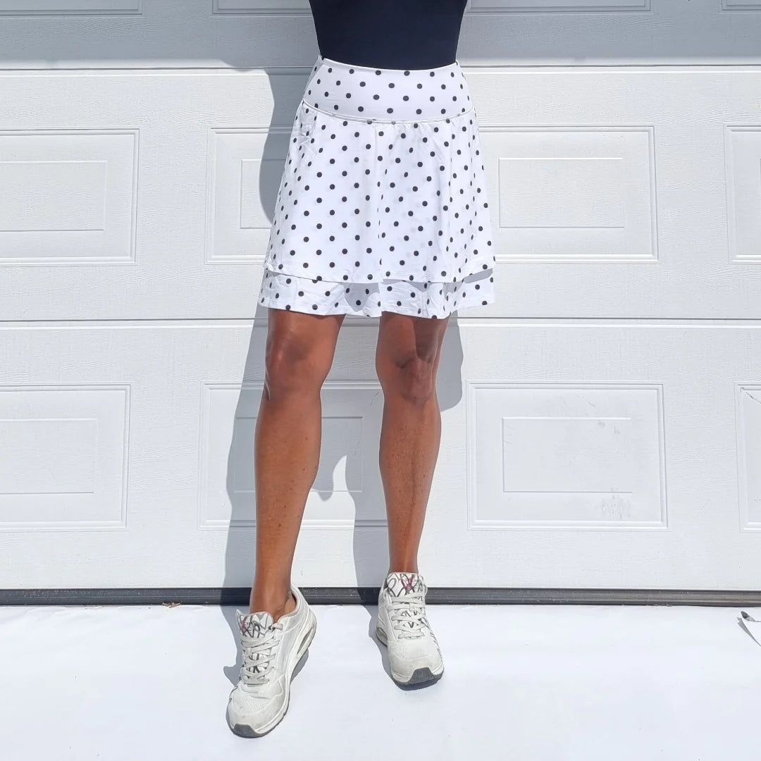She Did running skirt Polka dot white