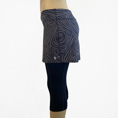Lotta Breeze Capri Skirt - Whirly Girl Shades of Black