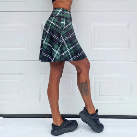 She Did running skirt green Tartan