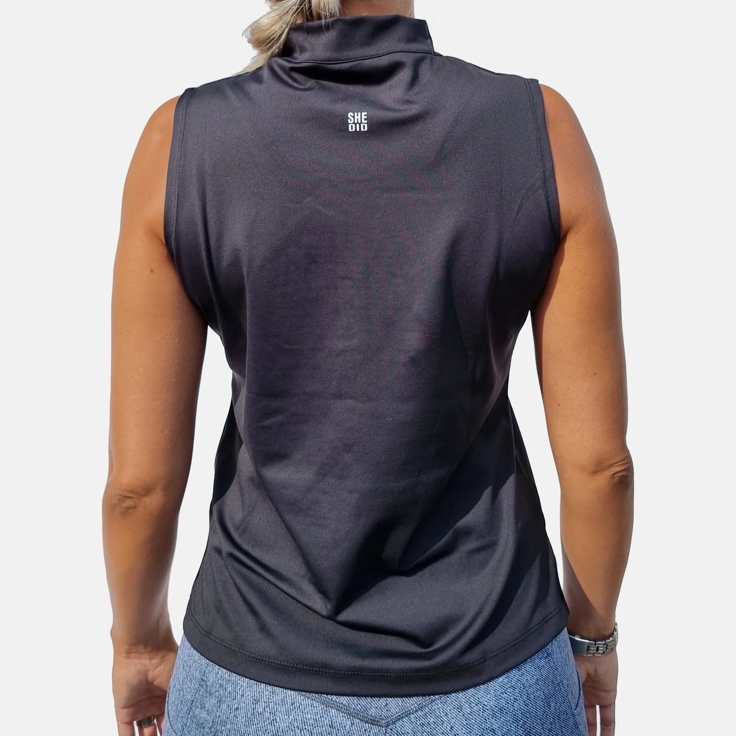 She Did Zip tank top black
