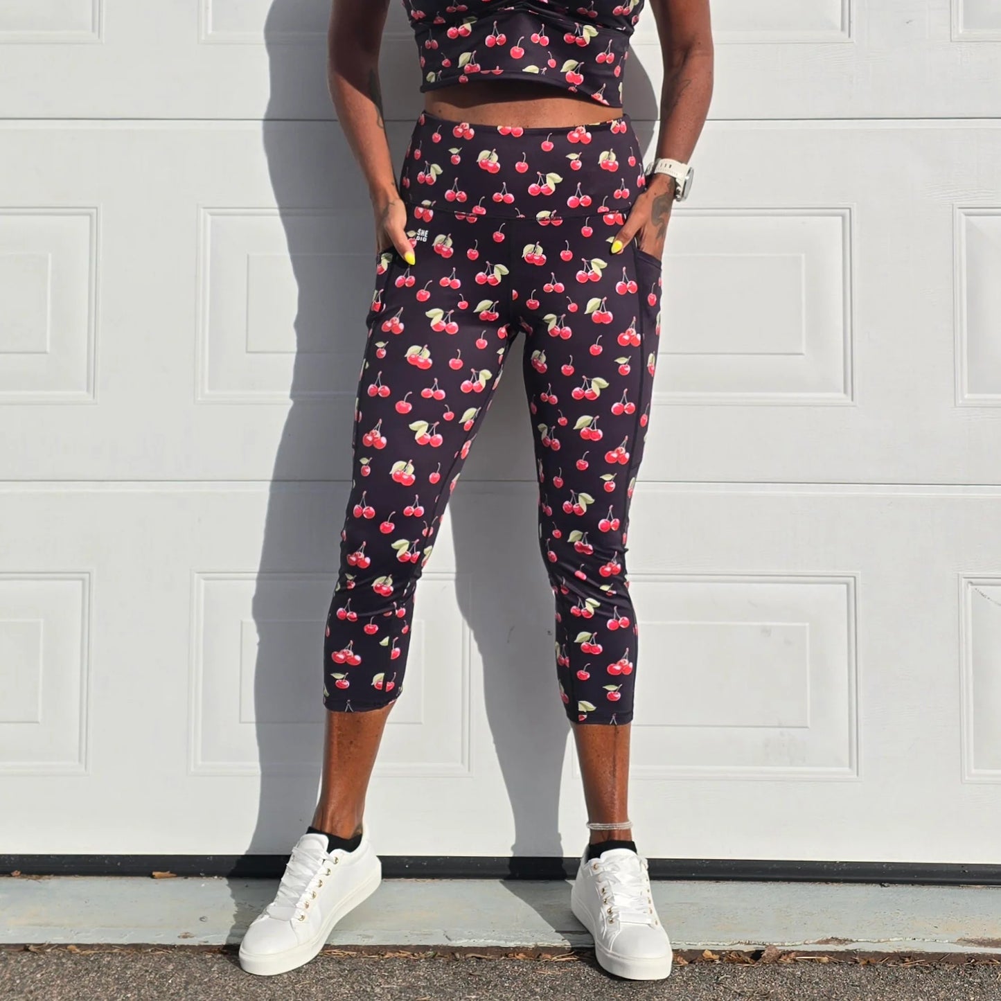 She Did Tights 7/8 - Forhåndsbestilling: Sendes uke 21/22