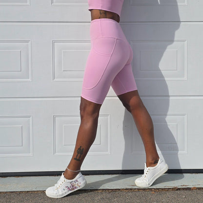 She Did Biker Shorts - Forhåndsbestilling: Sendes uke 21/22