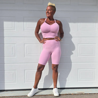 She Did Biker Shorts - Forhåndsbestilling: Sendes uke 21/22