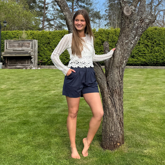 She Did Shorts