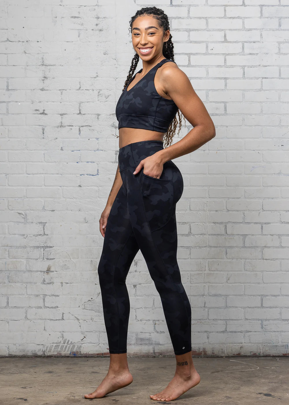 All-In High Rise Legging Carbon Camo - full lengde